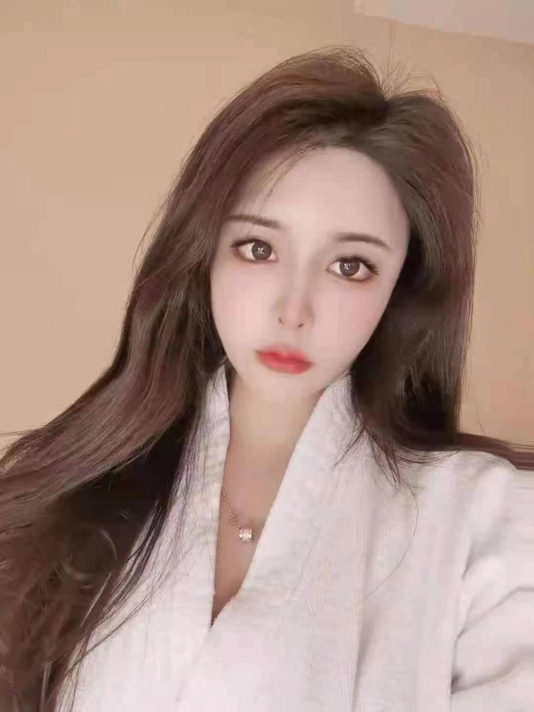 性感女神，妩媚，人好，活好